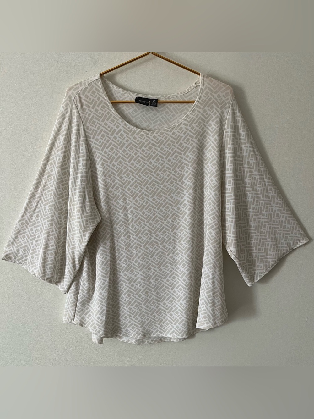 Chico’s Travelers Kimono Sleeve Geometric Patterned Top 3/4 Sleeve Sz 12 Sz L 2